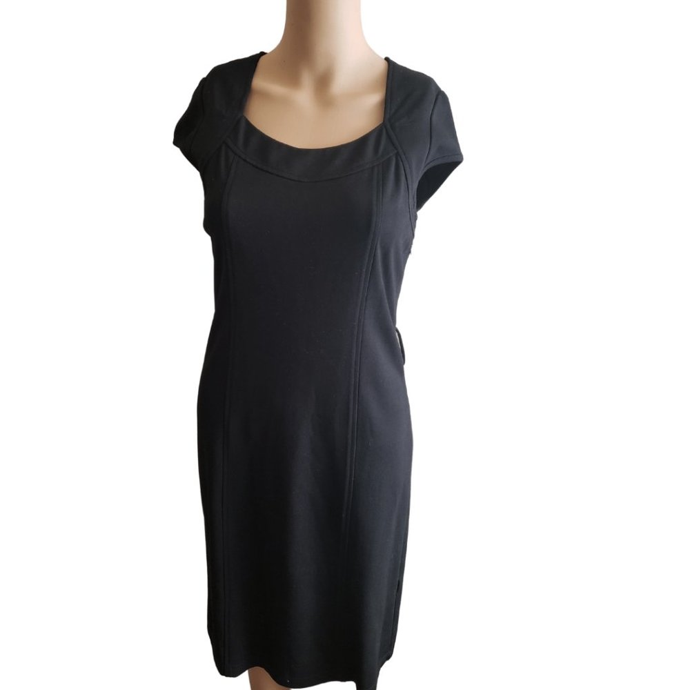 Nichii Dress